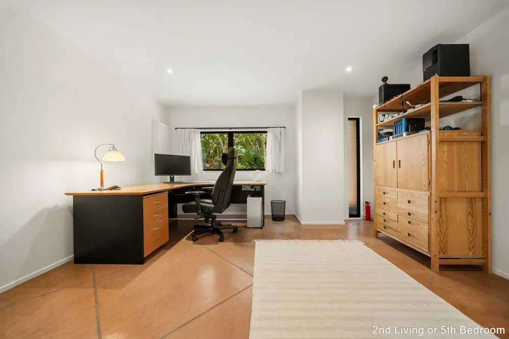 Photos of 39 Arran Road