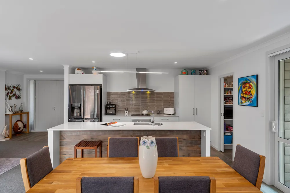 Photos of 124 Puhirake Crescent