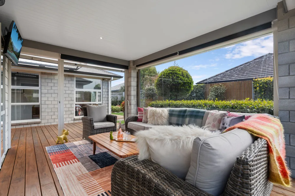 Photos of 124 Puhirake Crescent