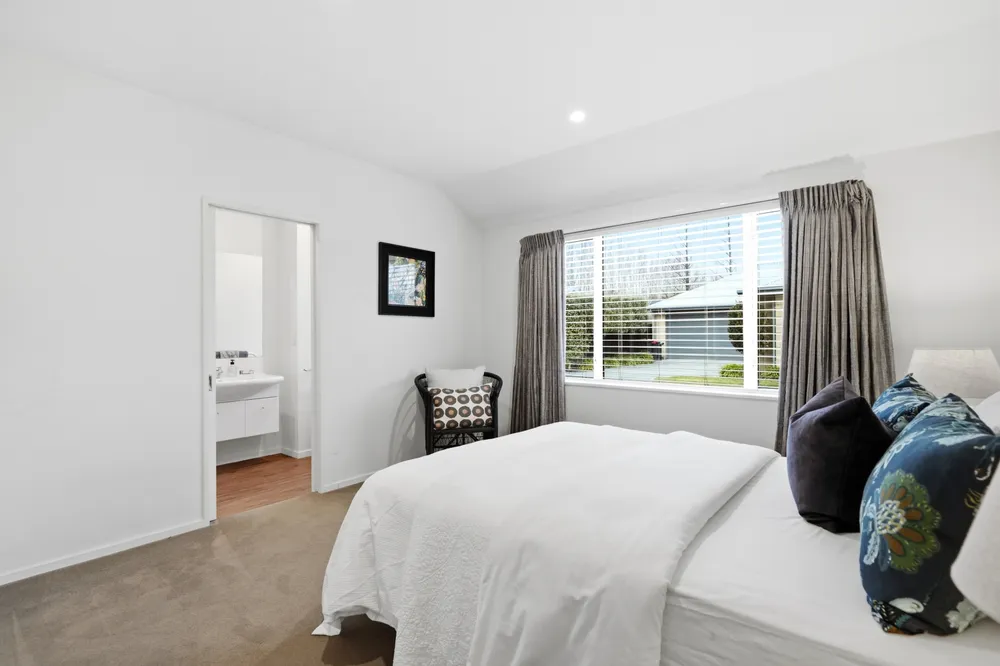 Photos of 45A O'Neill Avenue