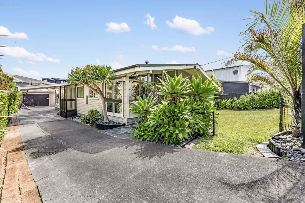 Photos of 45 Ashby Avenue