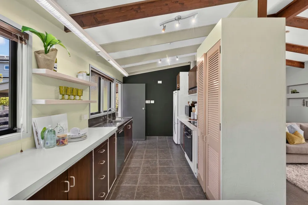 Photos of 45 Ashby Avenue