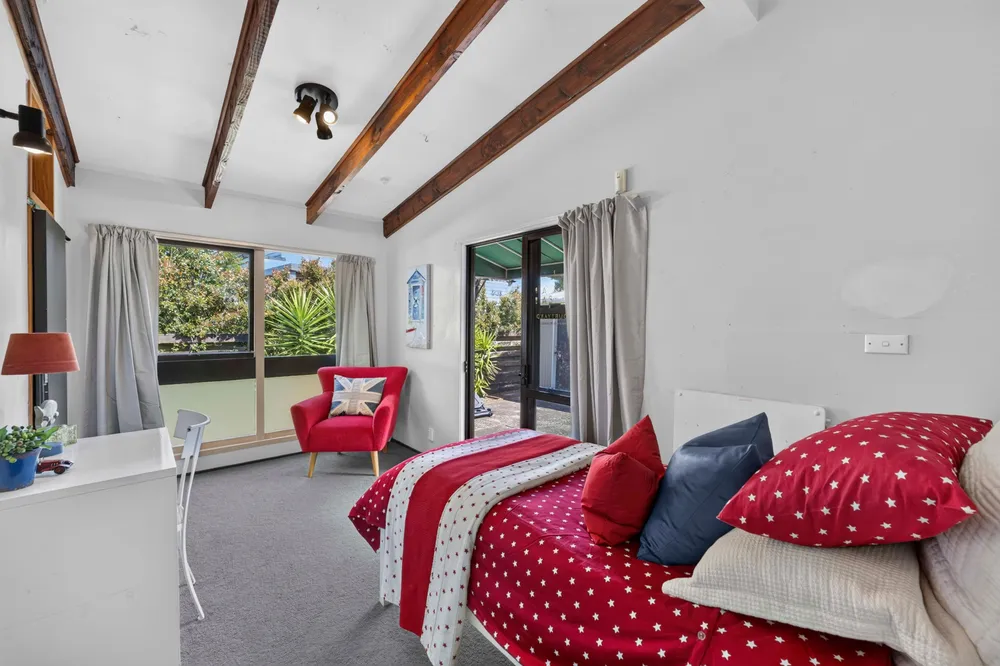 Photos of 45 Ashby Avenue
