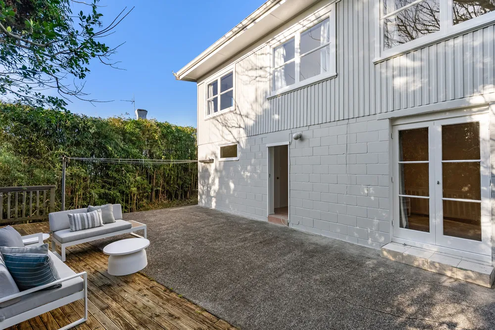 Photos of 141 Ocean View Road