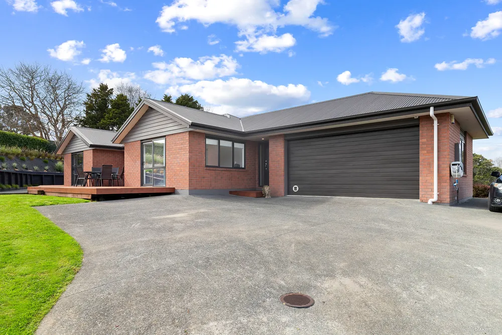 Photos of 10 Trosk Place