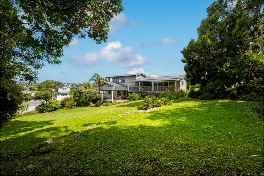 Photos of 33 Nigel Road