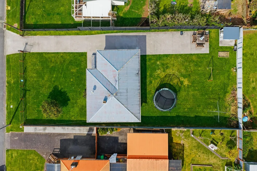Photos of 18 Couch Street