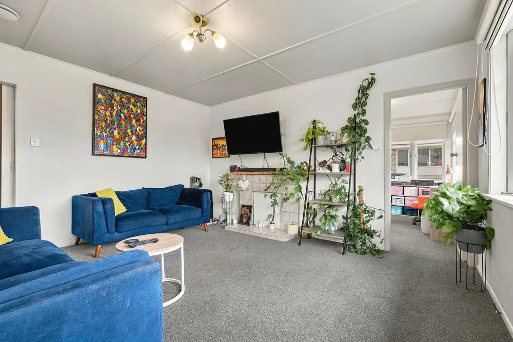 Photos of 18 Couch Street
