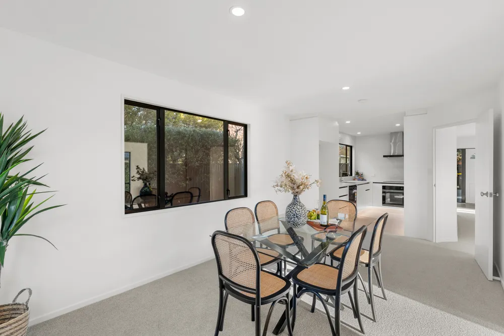 Photos of 188 Harewood Road