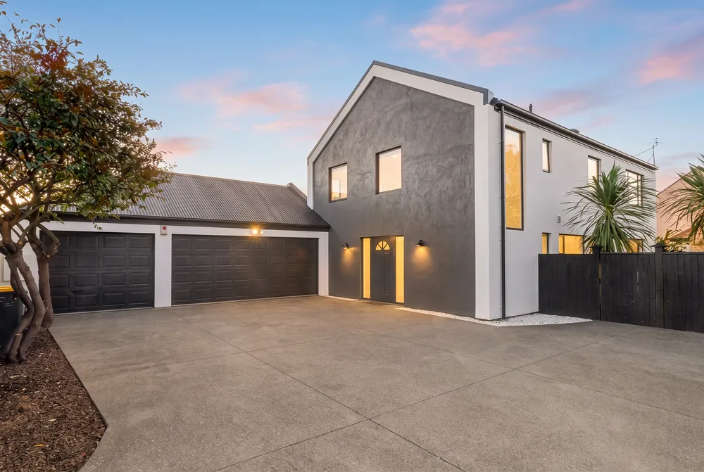 Photos of 188 Harewood Road
