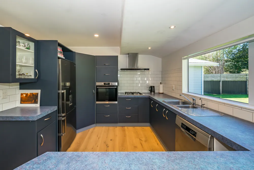 Photos of 16 Wairere Grove