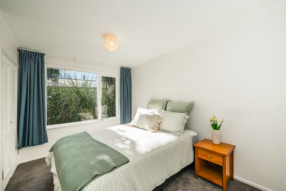 Photos of 16 Wairere Grove