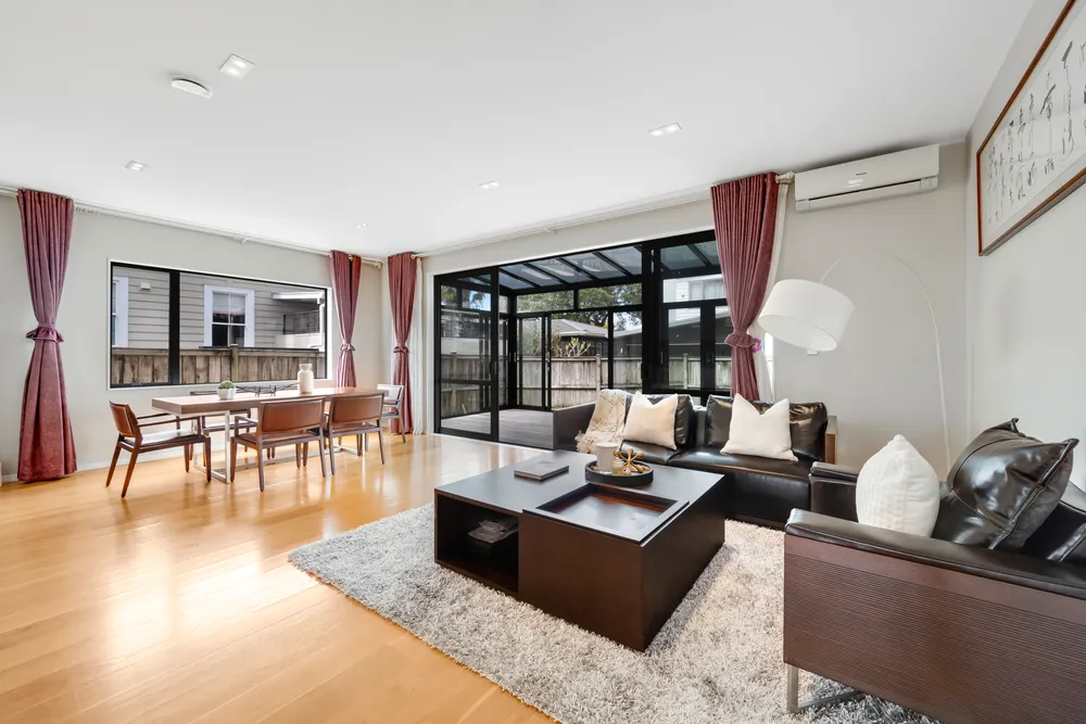 Photos of 58 Liverpool Street