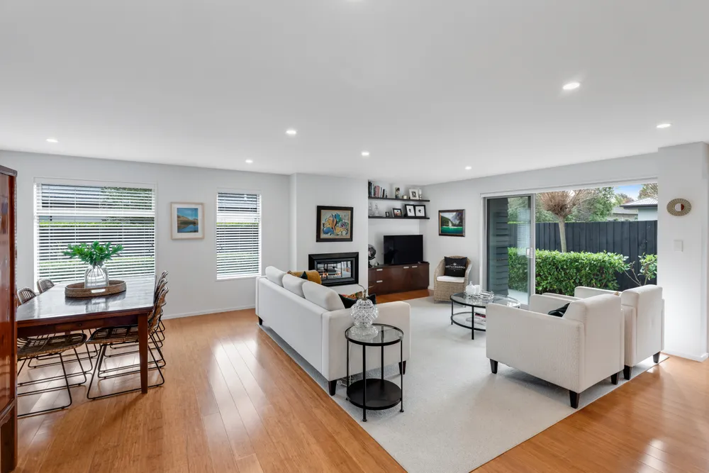 Photos of 95A Edgeware Road