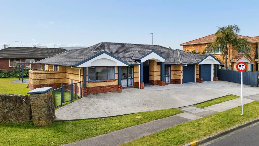 Photos of 2 Maghera Drive