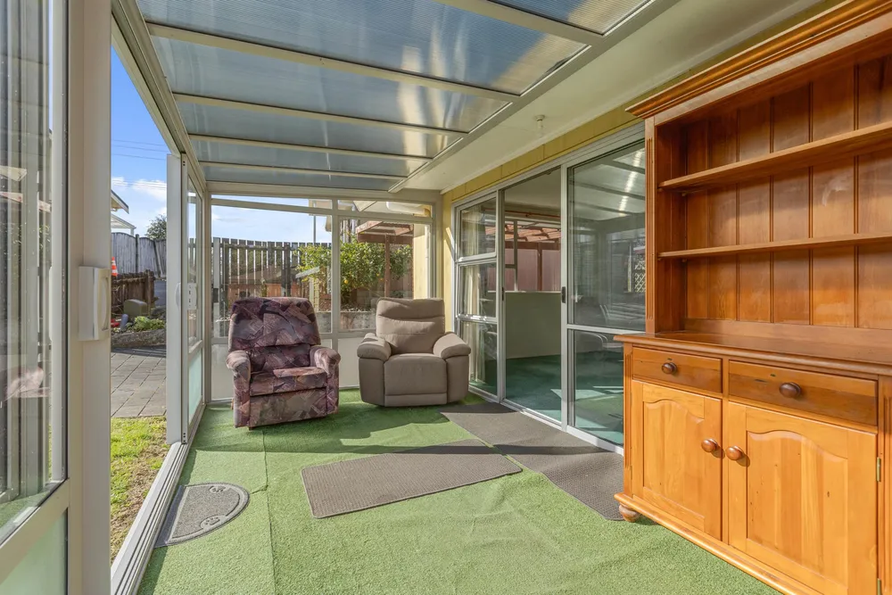Photos of 343H Te Rapa Road