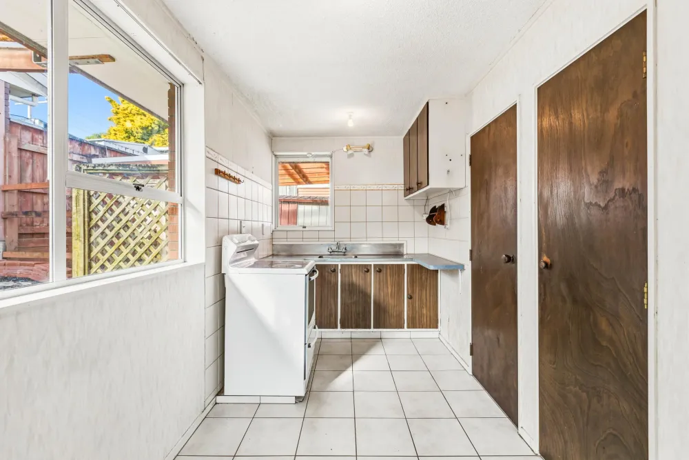 Photos of 343H Te Rapa Road