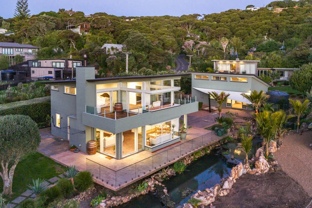 Photos of 78 Great Barrier Road