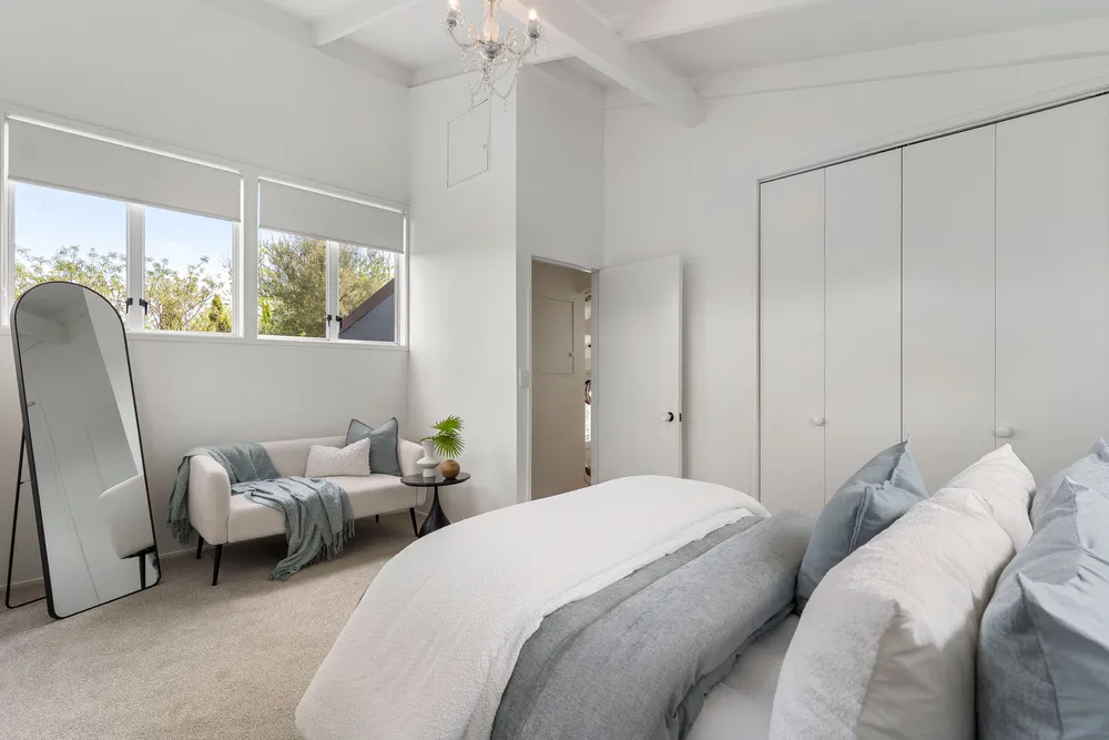 Photos of 2/42 Fairlands Avenue