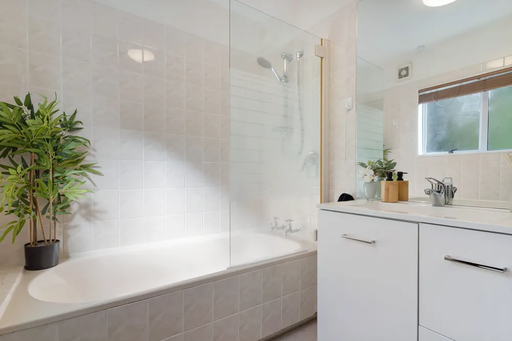 Photos of 2/42 Fairlands Avenue