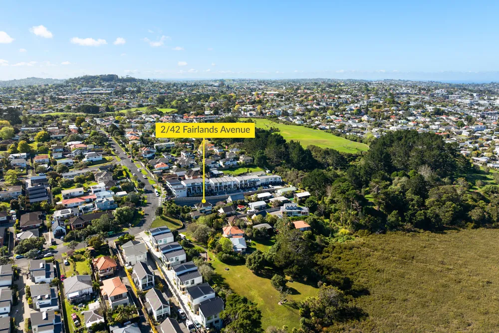 Photos of 2/42 Fairlands Avenue
