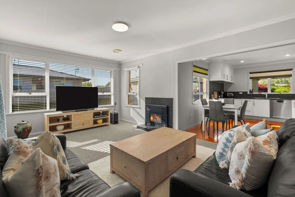 Photos of 13 Argyll Road