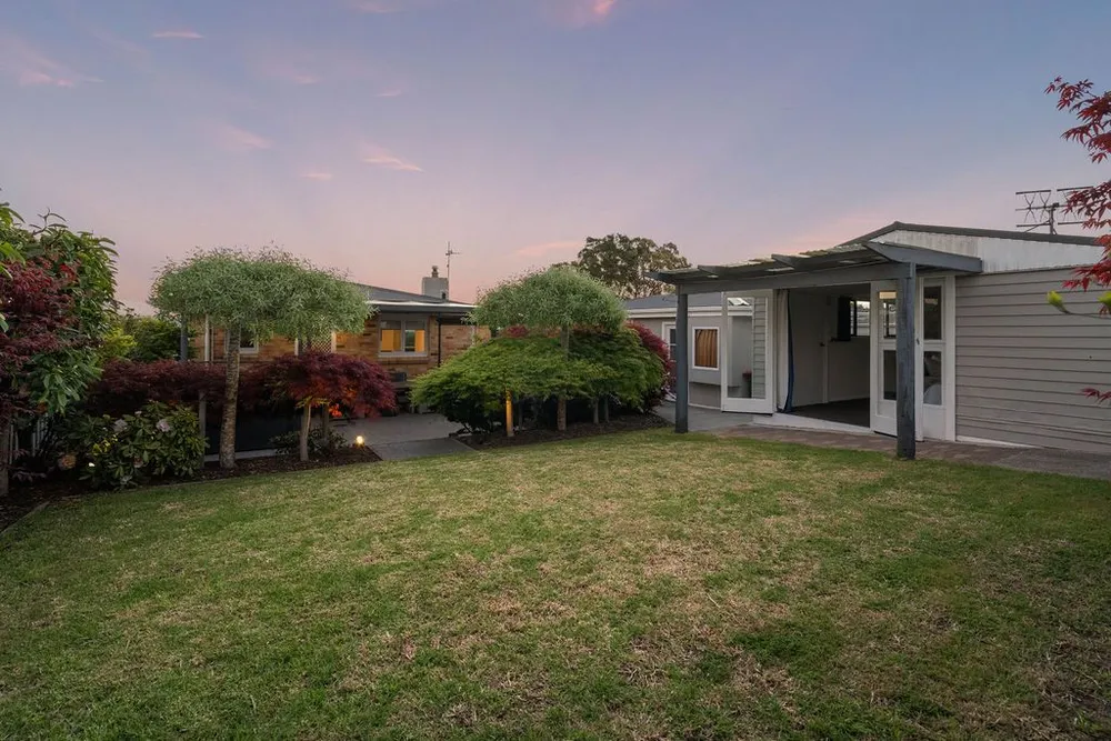Photos of 13 Argyll Road