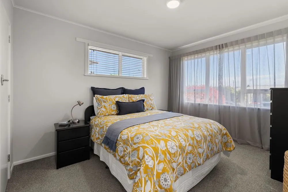 Photos of 13 Argyll Road