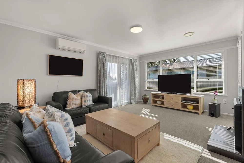 Photos of 13 Argyll Road