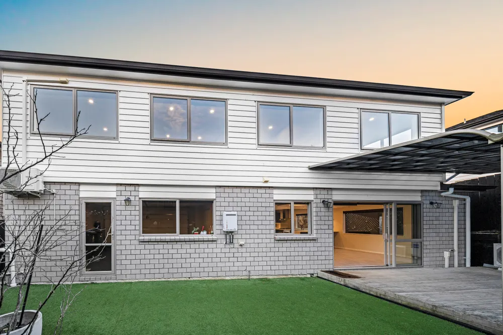 Photos of 18A Oriana Avenue