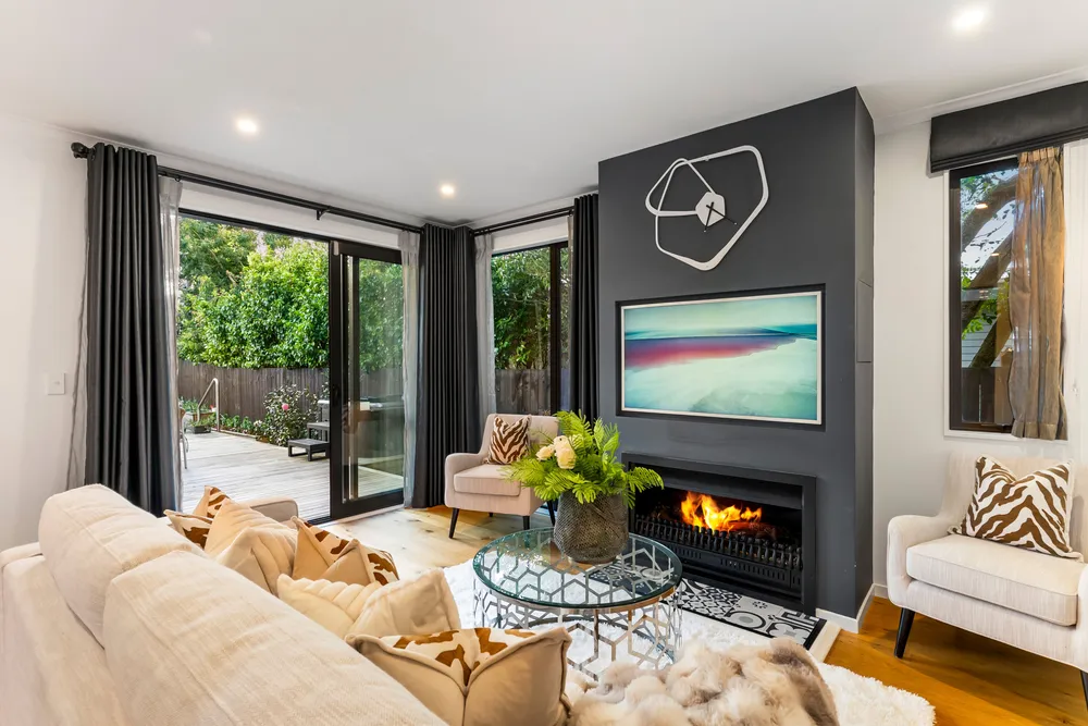 Photos of 54 Eastview Road