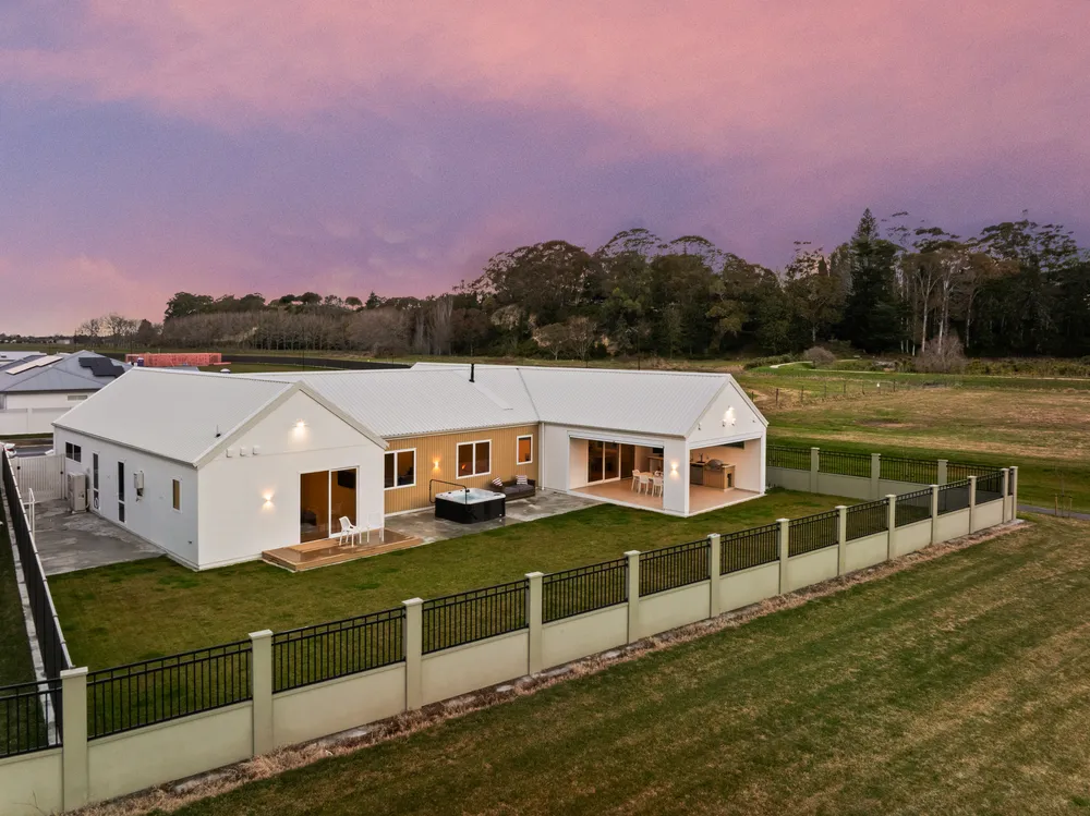 Photos of 104 Pelorus Avenue