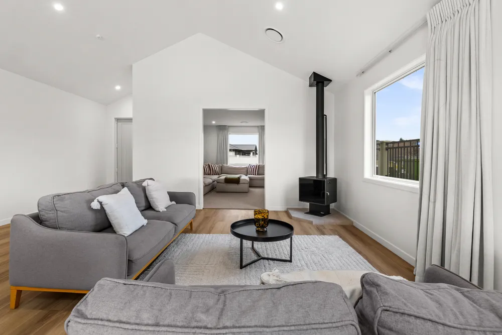 Photos of 104 Pelorus Avenue
