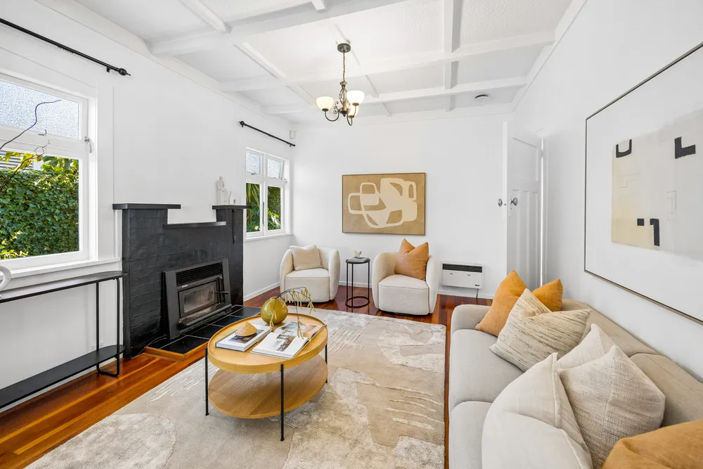 Photos of 16 Locarno Avenue