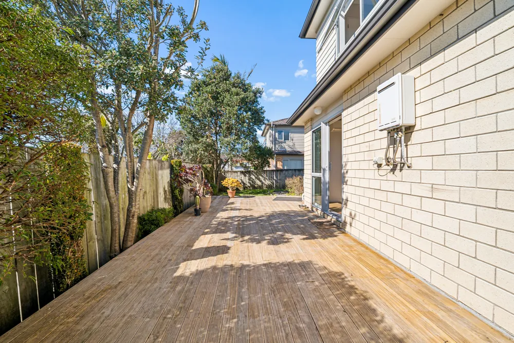 Photos of 16A Keystone Avenue