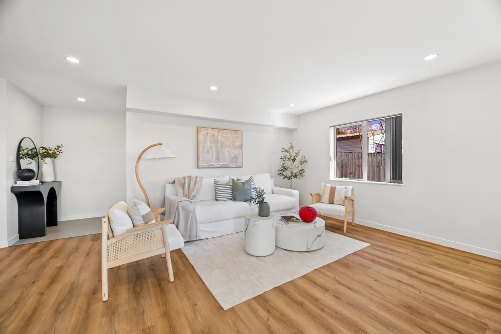 Photos of 16A Keystone Avenue