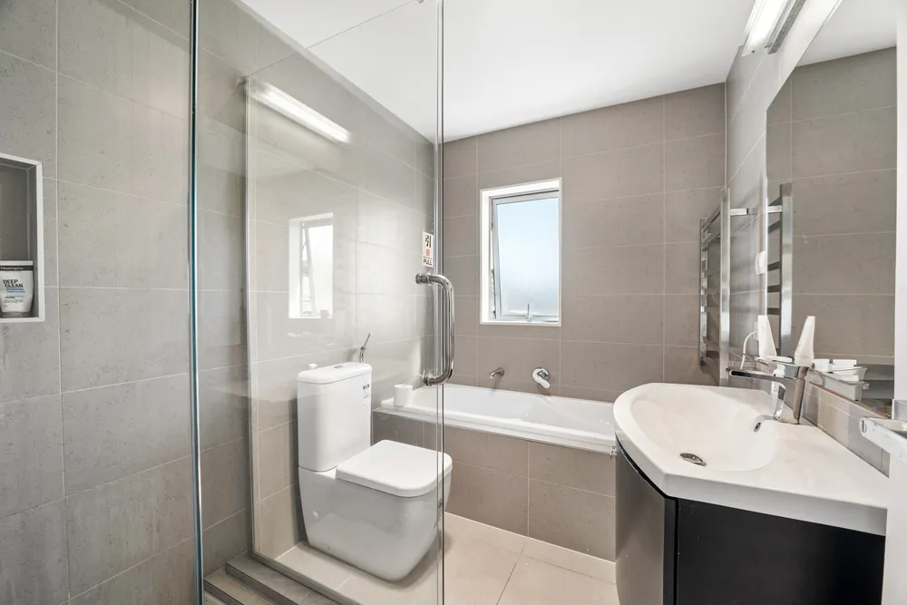 Photos of 16A Keystone Avenue