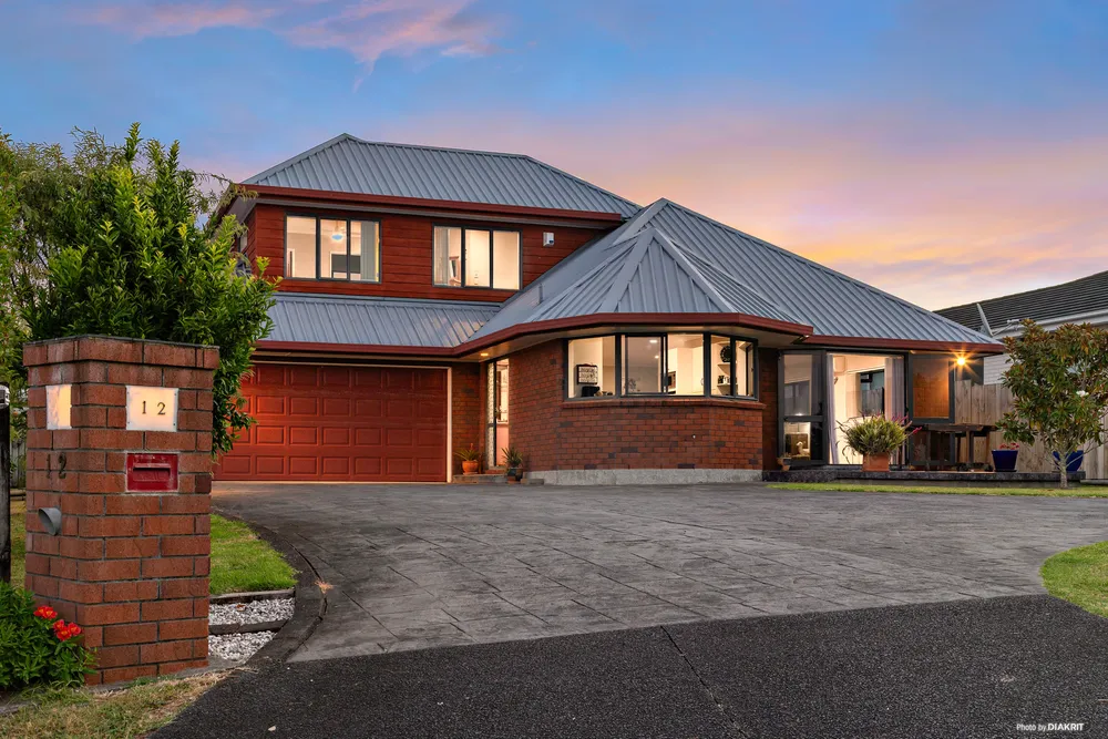 Photos of 12 Emsworth Court