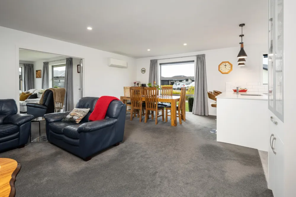 Photos of 12 Camborne Crescent