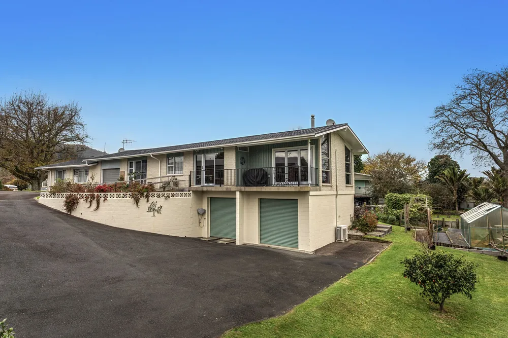 Photos of 11B Strathmore Place