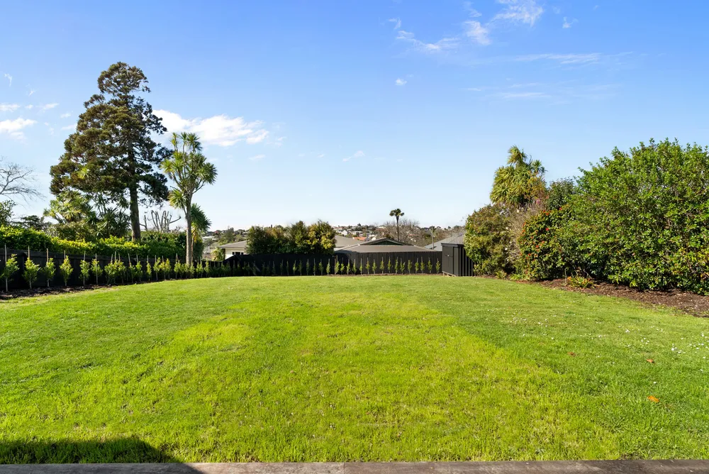 Photos of 33 Sale Street