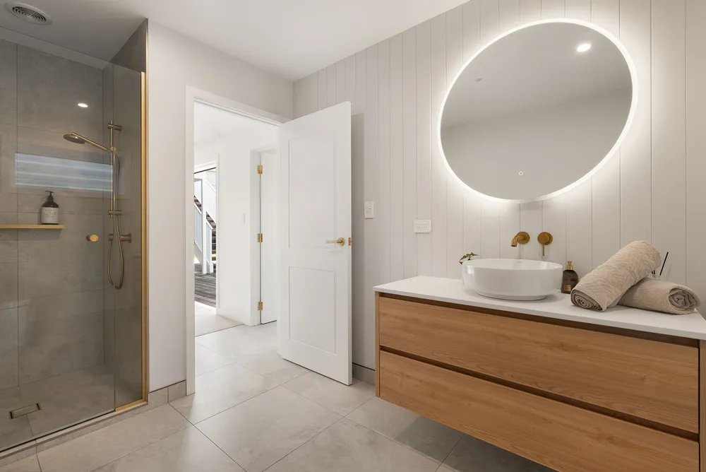 Photos of 33 Sale Street