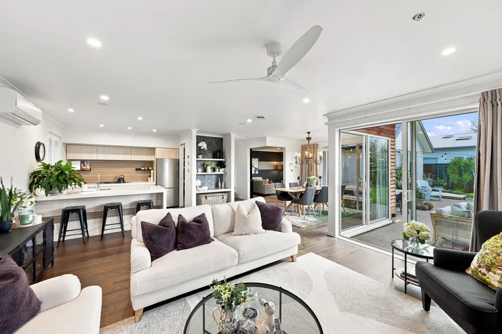 Photos of 125 Pegasus Boulevard
