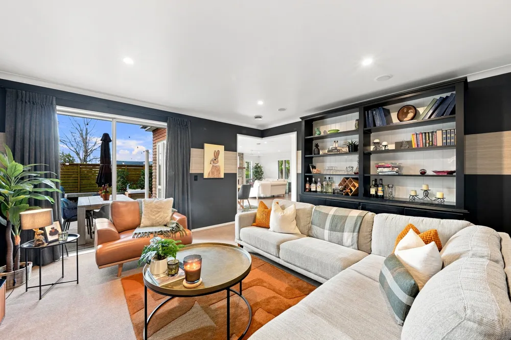 Photos of 125 Pegasus Boulevard