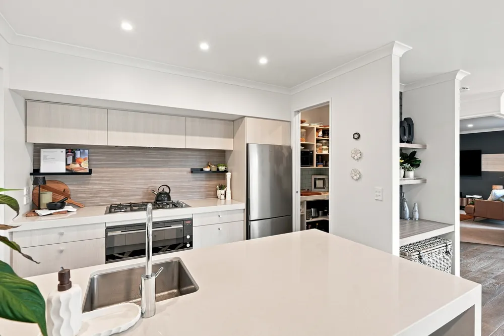 Photos of 125 Pegasus Boulevard