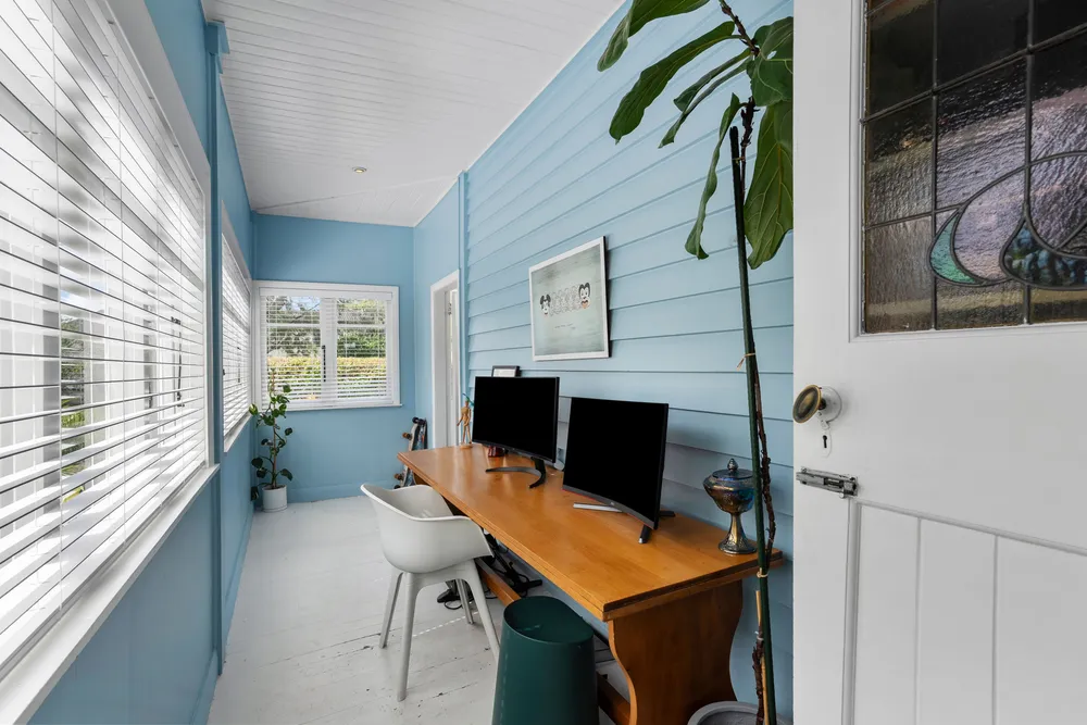 Photos of 76 Aroha Avenue