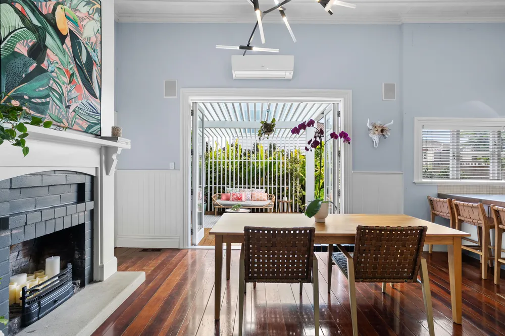 Photos of 76 Aroha Avenue
