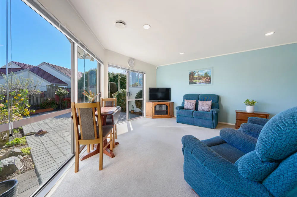 Photos of 11 Manu Place