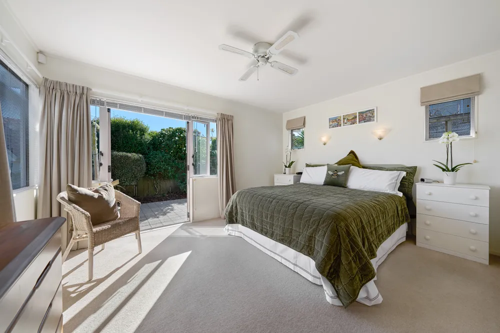 Photos of 11 Manu Place