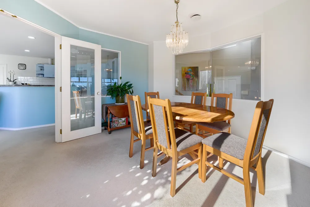Photos of 11 Manu Place